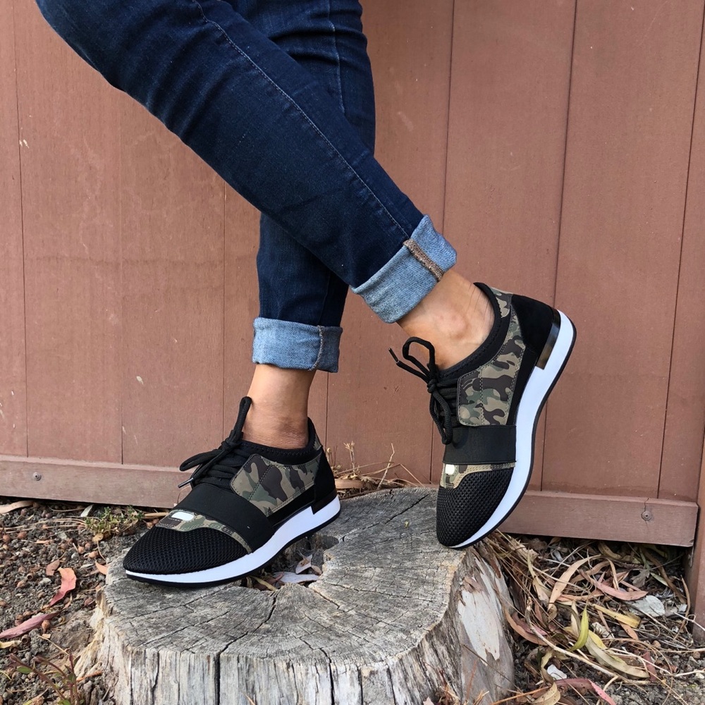 WOMEN CAMOUFLAGE SNEAKERS - Picture 3 of 6